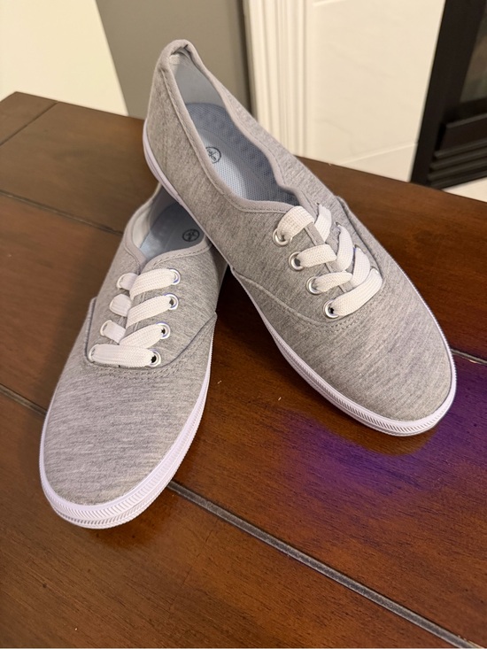 Shoes - Casual Knit Lace-Up Sneakers for Men - Grey